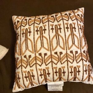 Decorative Throw Pillows
